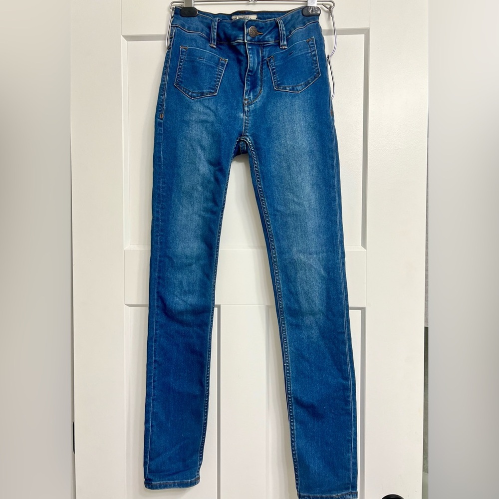 Free people FP Western Skinny Jeans with Pocket Detail Medium Wash 24 XS NWOT